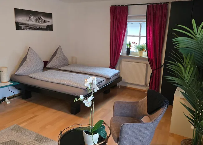 Ferienhaus Weilheim Mit Garten Spiel Und Spass