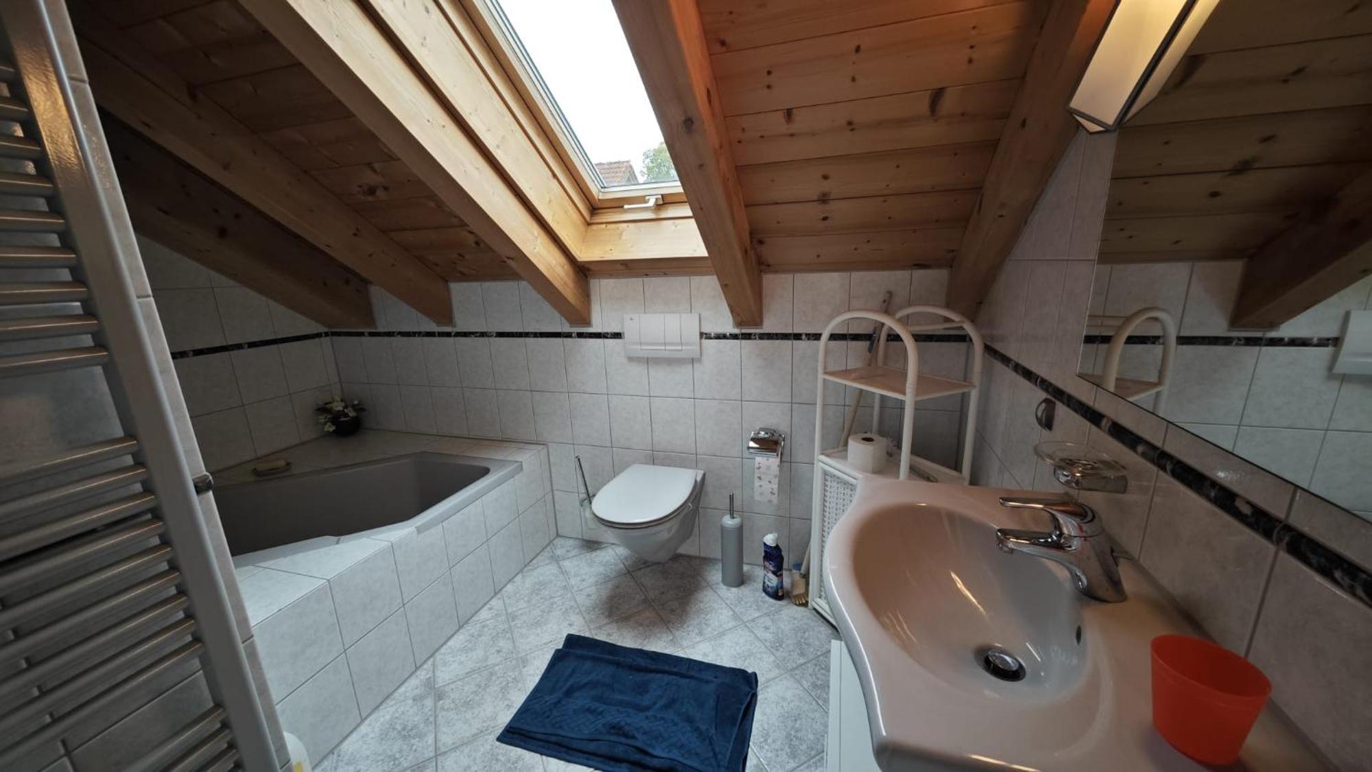 Weilheim Mit Garten Spiel Und Spass * Weilheim in Oberbayern